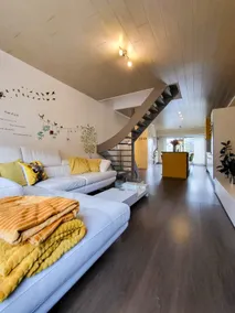 Stylish, bright and spacious duplex app. In a top location! - Image 4
