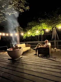 Retreat with huge deck, 5 mins to Woodstock - Image 4