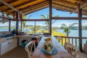 Lakefront Oasis: Dock, Kayak & Pet Friendly - Image 2
