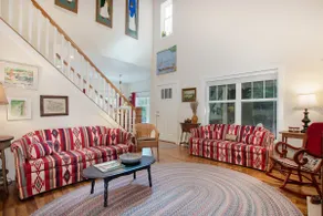 Art Coast Cottage: Tranquil Wooded Escape, Fire Pit, Fireplace, Hiking Trails - Image 5