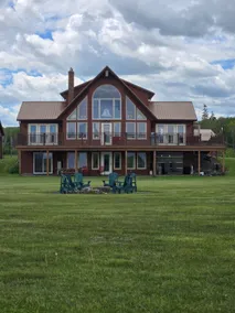 Beautiful Bayfield Apartment (Bottom house only) - Image 5