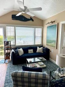 Stone Harbor waterfront cottage - Image 2