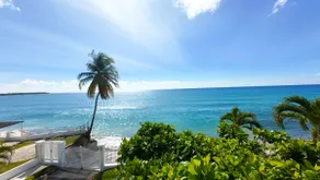 BEACHFRONT Gated \"Beach Bliss\" House, Directly On The Beach - Image 2