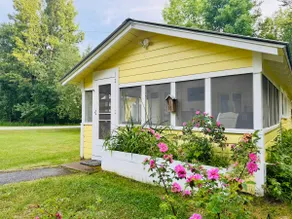 Romantic Lake George Getaway~Paula’s Silver Lining - Image 5
