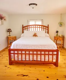 Romantic Lake George Getaway~Paula’s Silver Lining - Image 3