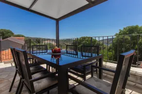 Villa Aria•Pool•En-suit bedroom•25 min ST Airport• - Image 2