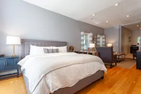 Cozy 2nd Floor unit Near Plaza and Westport | 08 - Image 4