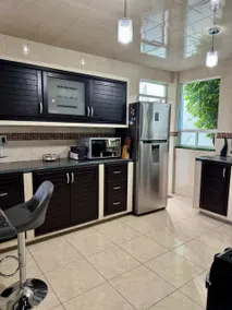Welcome to YOUR home!! ”Super Location” - Image 3