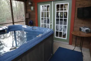 #1 Lovers Retreat—Mtn Views, Hot Tub w/TV, Jacuzzi - Image 3
