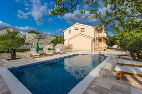 Villa Tina with Swimming Pool, Tennis court, Games room, Sauna, Gym, BBQ - Image 4