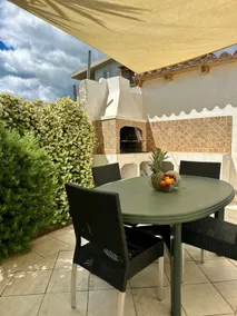 Private Garden & BBQ | Relax in La Caletta for 4 - Image 3