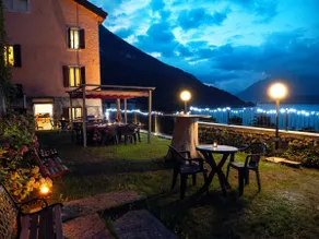 Villa on Lake Dolomites between Cortina Venice - Image 4