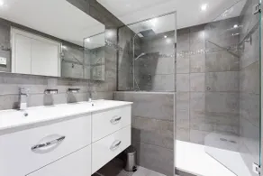 Carlton area: New 2 beds / 2 baths - Image 5
