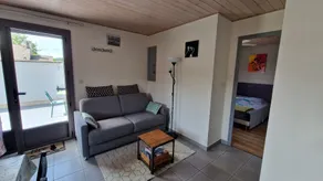 black cat cottage - Image 5