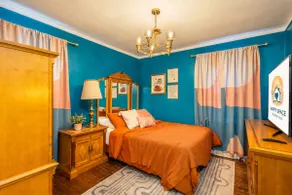 Colorful Vintage Bungalow Near Downtown Detroit - Image 3