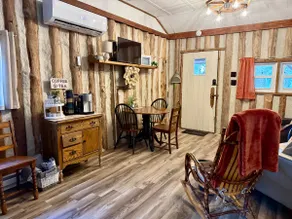 Creekside Log Cabin w/AC & Wifi near Thomas/Davis - Image 5