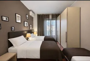 OrangeChic - only 15 minutes by Metro from Duomo! - Image 3