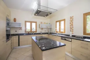 Villa Valentina by Algarve Holidays - Image 4