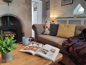 Primrose Hall Holiday Cottage, near Rutland Water - Image 4