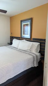 Germantown Carriage House w/garage - Image 3