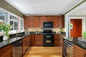 Charming Home w/ Private, Enclosed Yard, Easily Accessible to All of SB! - Image 4