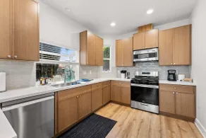 San Clemente Beach House -Military/911/RN Discount - Image 3