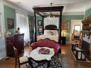 Laurel Ridge Inn, Entire Second Floor - Image 3