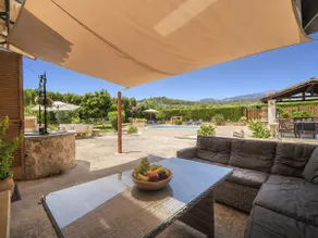 Ferienhaus mit Terrasse, privatem Pool und Grill | Bergblick - Image 3