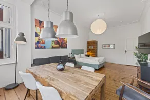 Quiet 2-Room Apartment near Subway - Image 3