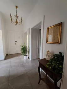 Apartment Soda - Image 4