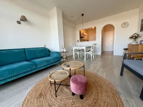 Spacious bright apartment on the sea dike in Zeebrugge - Image 4