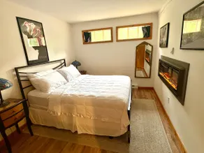 The Carriage House: Garden Apartment - Image 3