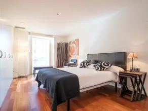 536 - Exclusive Pl. Catalunya Lux Apartment - Image 4