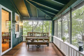 新普雷斯頓精緻小屋，附碼頭和湖景！ - Image 3
