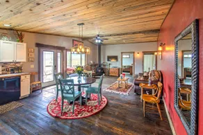 Livingston Apt m / Paradise Valley Mtn & River Views - Image 4