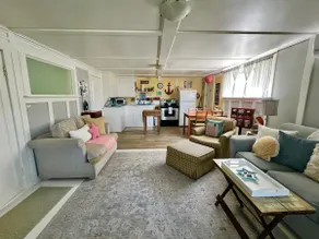 Cottage on the Bay. - Image 3