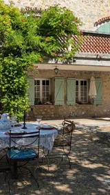 Smukt provencalsk bondegård beliggende i bjergene - Image 4