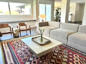 A modern and stylish house. - Image 4