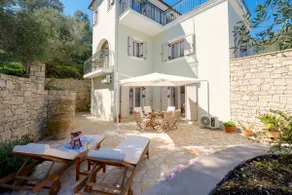 Fereniki's place - Image 3