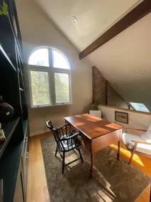 Saratoga Getaway on Private Pond and Nature Trails - Image 5