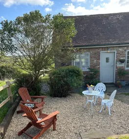 The Piggery, a perfect country hideaway - Image 4