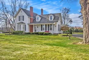 The Old Snow Farm: Waterfront Classic Farmhouse - Image 4