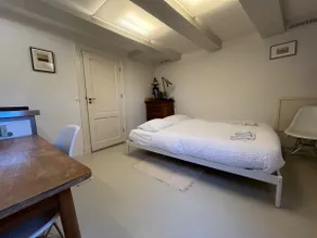 Private cosy place with 24/7 access. And 2 bikes - Image 2