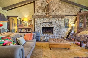 Lodge on Lake Siesta: Spacious La Grange Retreat! - Image 4