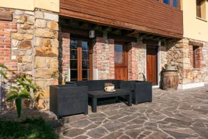 House with stunning views - Image 4