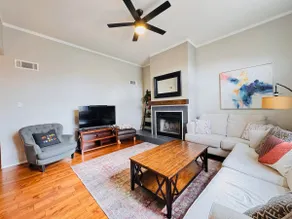 Darling Patio Home in Great NE Neighborhood - Image 2
