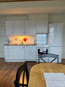 Apartment with sea view at Eikeset Havbu - Image 3