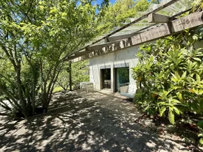 Quiet and light house open to nature - Image 4