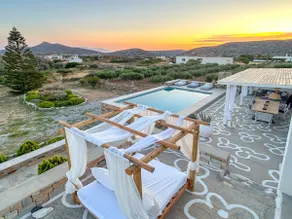 Revery Villa & House - Image 2
