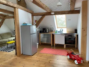 Small vacation rental with playground, sauna & floating pool - Image 5